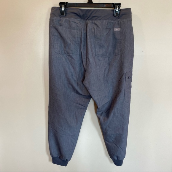 Figs Zamora Jogger Scrub Pant Nurse Gray Womens Size Large Petite - Picture 5 of 7
